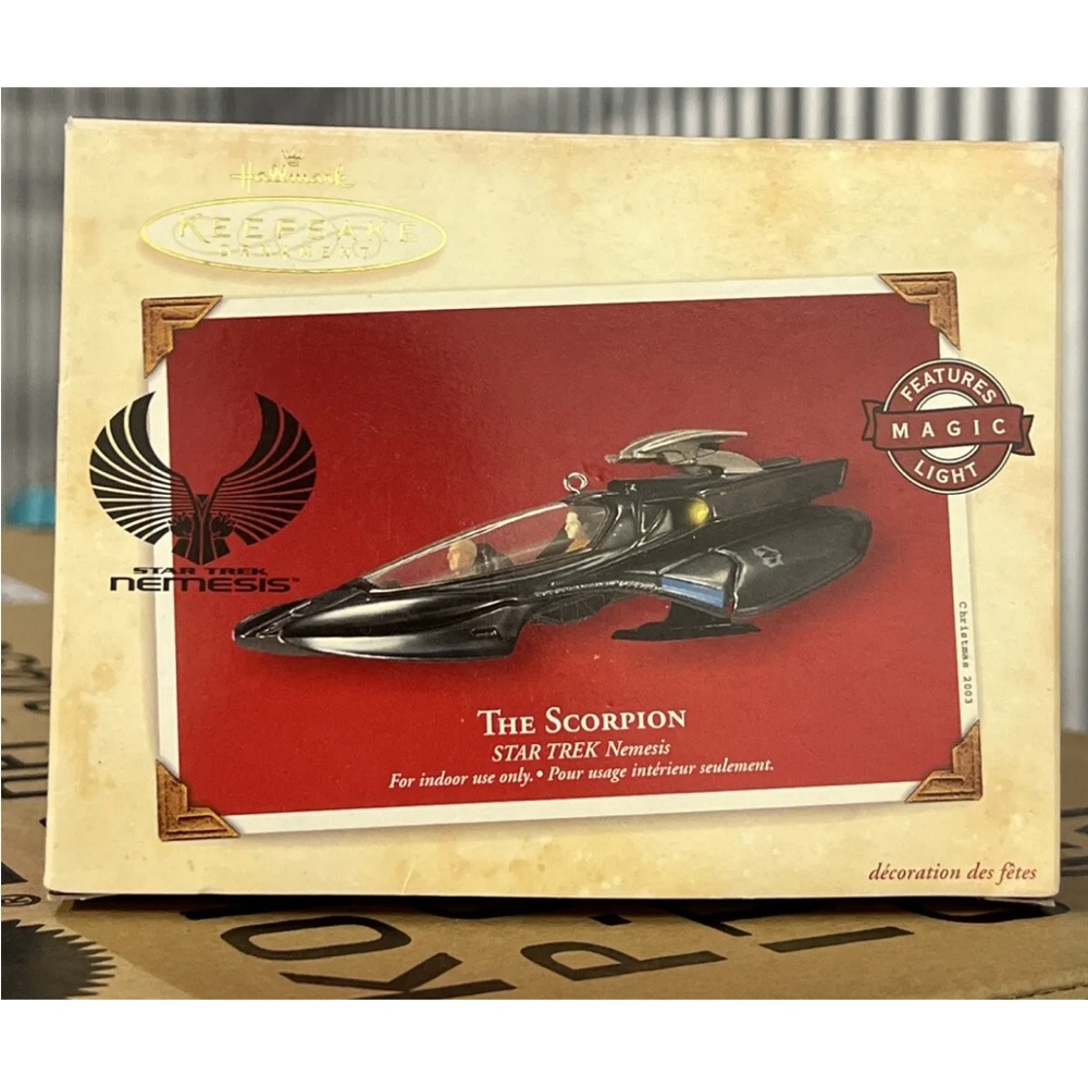 NEW Star Trek Nemesis The Scorpion Hallmark Keepsake ORNAMENT